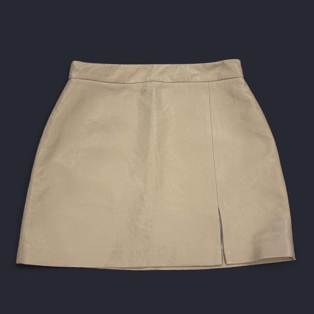 Aritzia vegan leather mini skirt by Wilfred